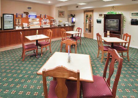Holiday Inn Express And Suites Schoharie レストラン 写真